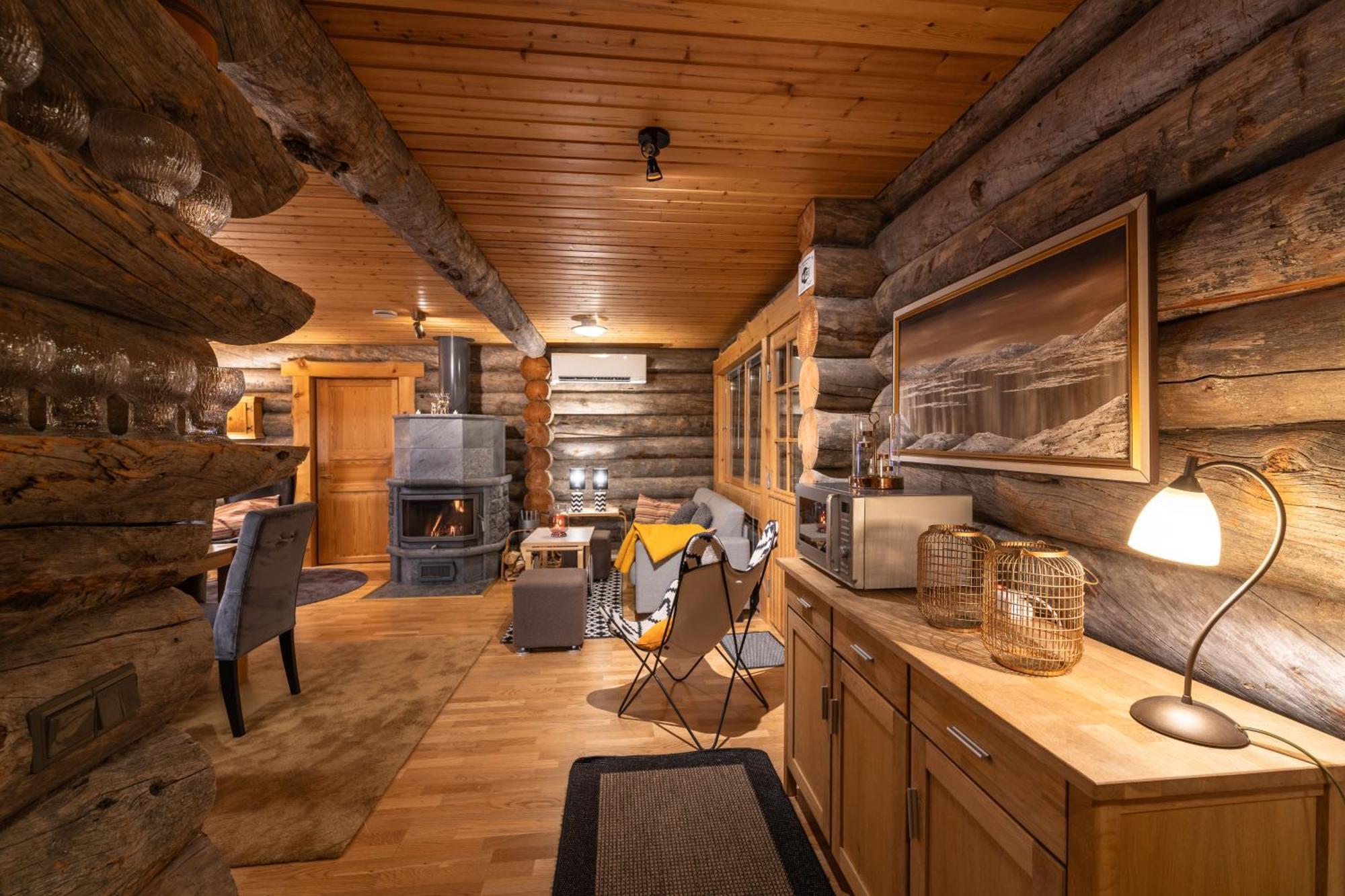 Kuukkeli Log Houses Villa Aurora "Pupula" Saariselkä Exteriör bild